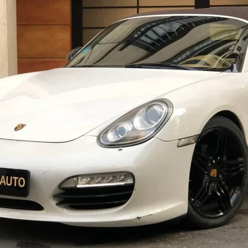 Rent Porsche 718 Boxster GTS 2017 in Tehran