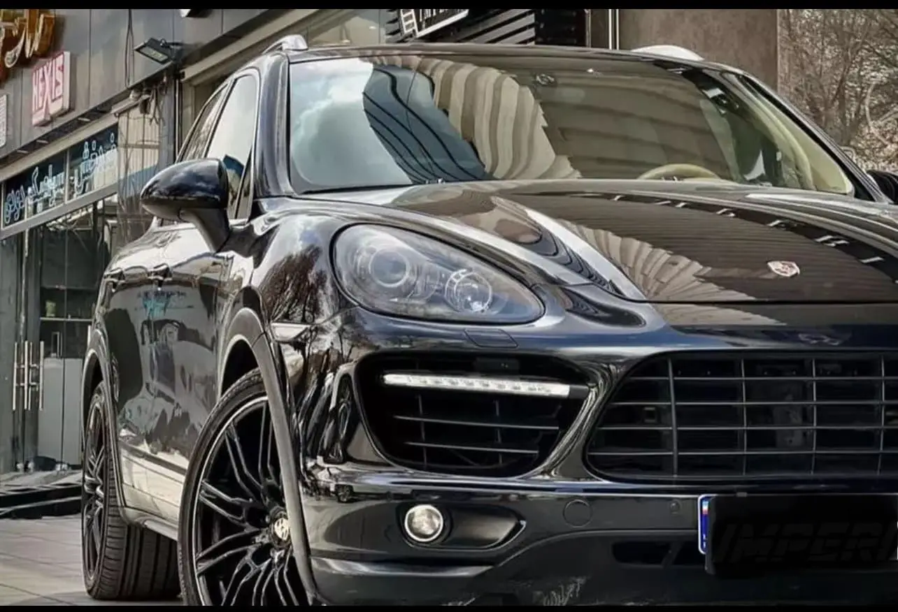 اجاره پورشه کاین ۲۰۱۱ در تهران