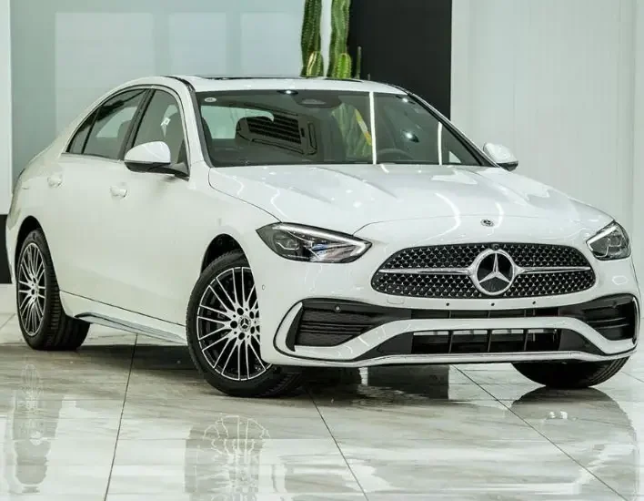 Rent a Mercedes Benz C200 2025-model in Tehran