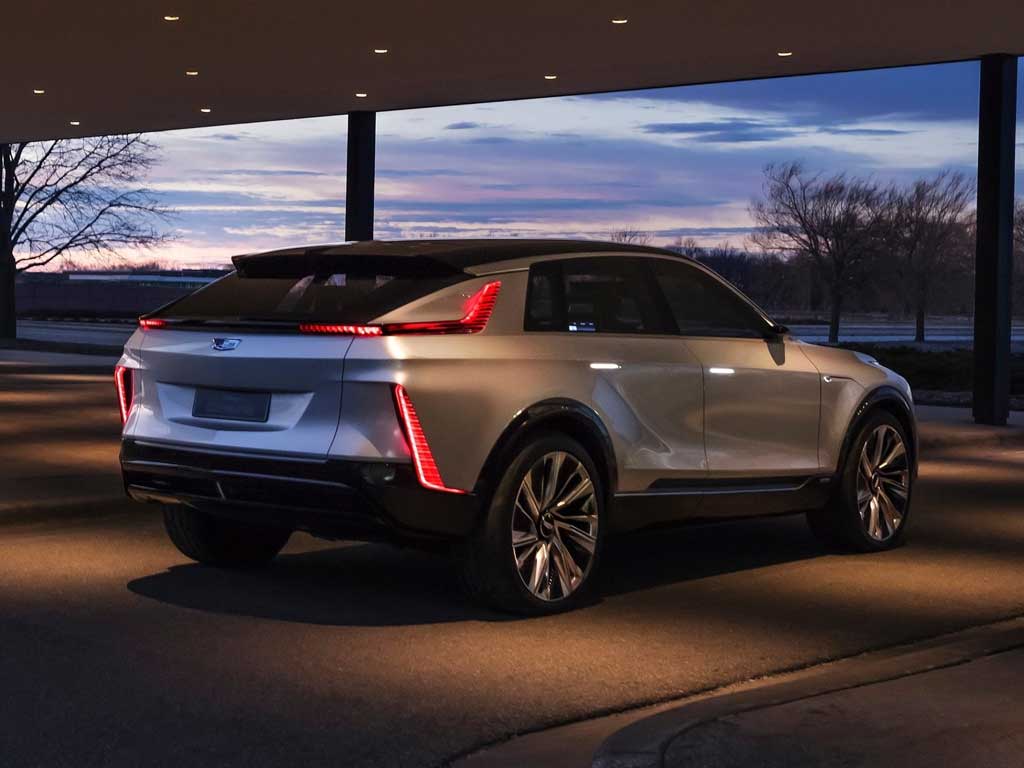 Cadillac Lyric Rentauto - Sale of the entire production capacity of Cadillac Lyric Model 2023 within one day