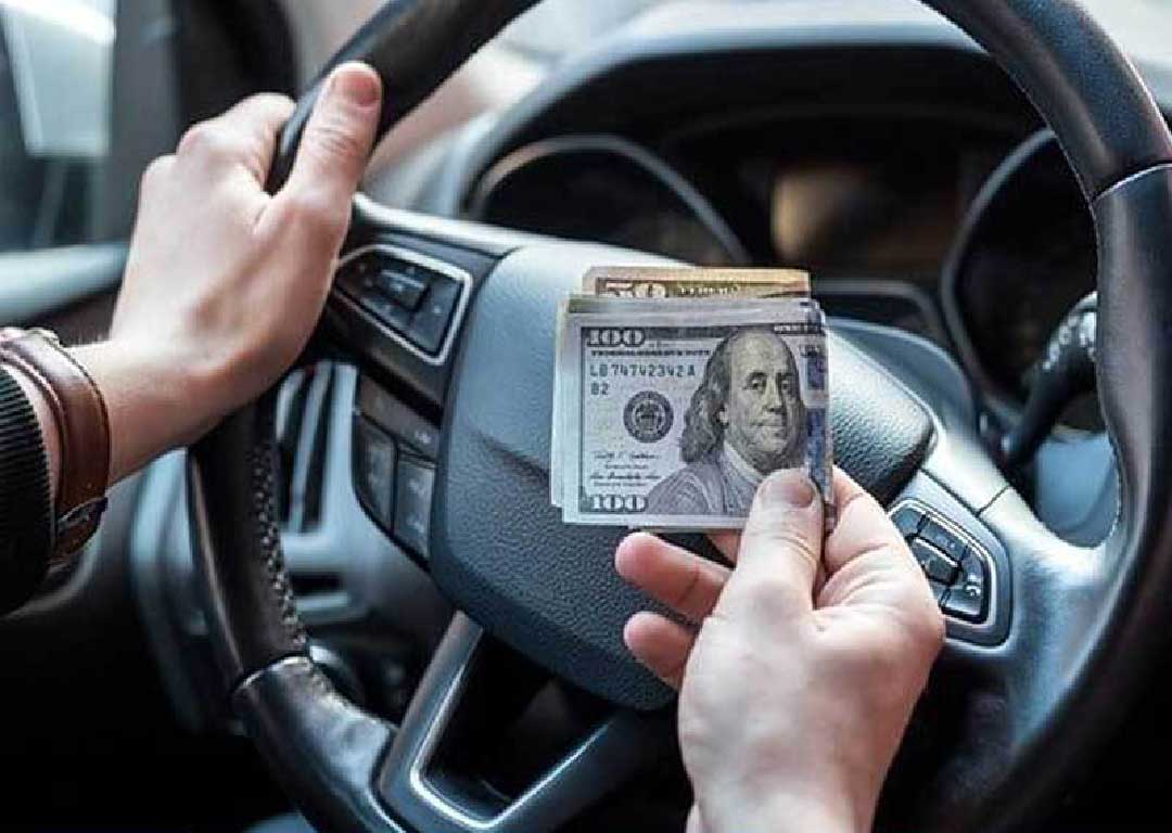 The cost of renting a car with a driver in Dubai - اجاره خودرو با راننده در دبی