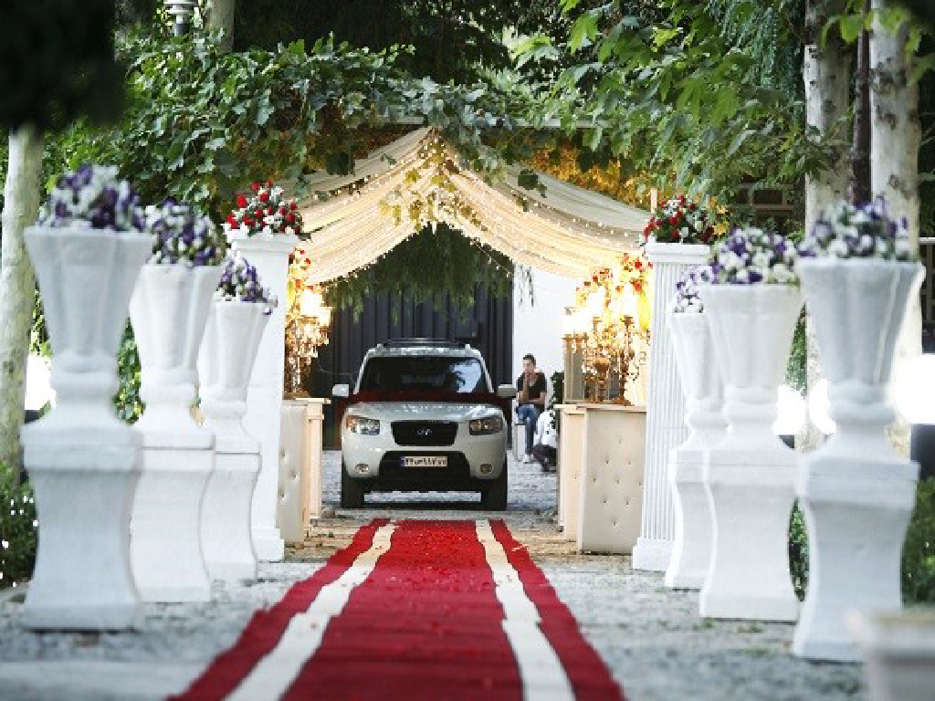 The importance of choosing a wedding garden before choosing a wedding car - انتخاب باغ عروسی قبل از انتخاب ماشین عروس