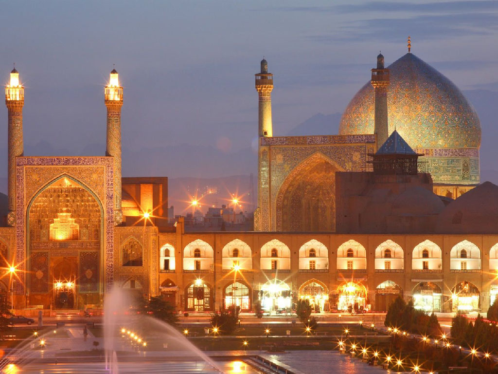 Travel to Isfahan in Ramadan - سفر در ماه رمضان - جاهای دیدنی در این ماه مبارک