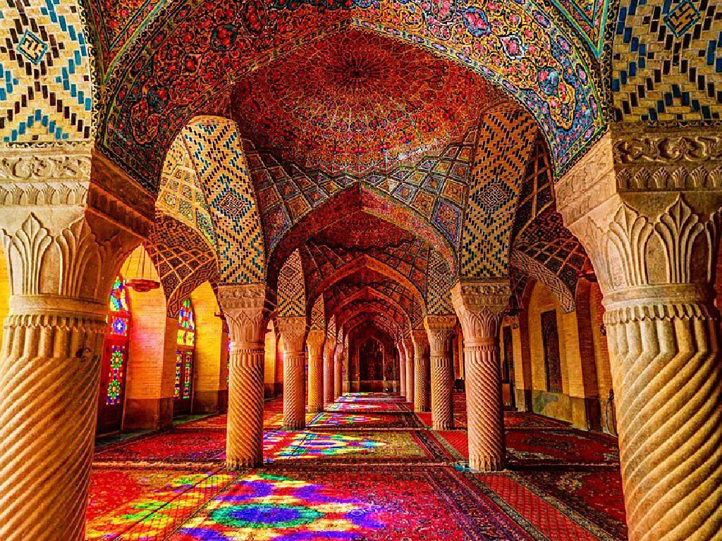 Travel to Shiraz in Ramadan - سفر در ماه رمضان - جاهای دیدنی در این ماه مبارک