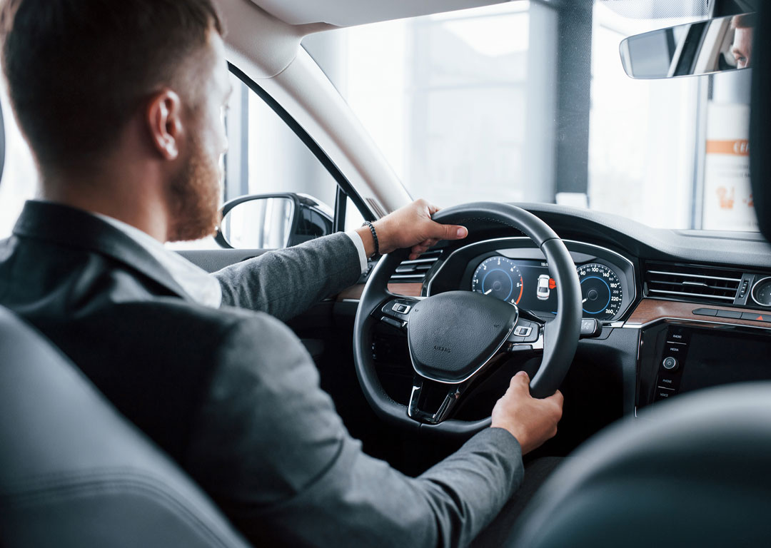 حرفه ای در نکات مهم اجاره خودرو با راننده - نکات مهم اجاره خودرو با راننده