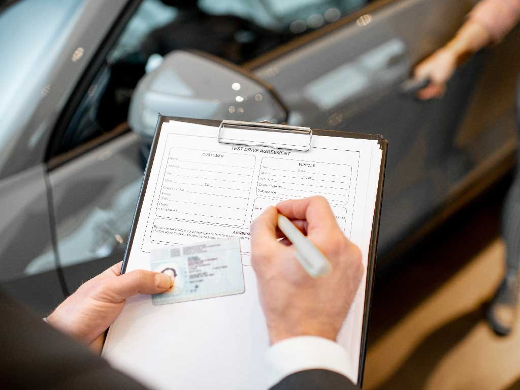 Documents required for renting a car without a driver - اجاره خودرو بدون راننده