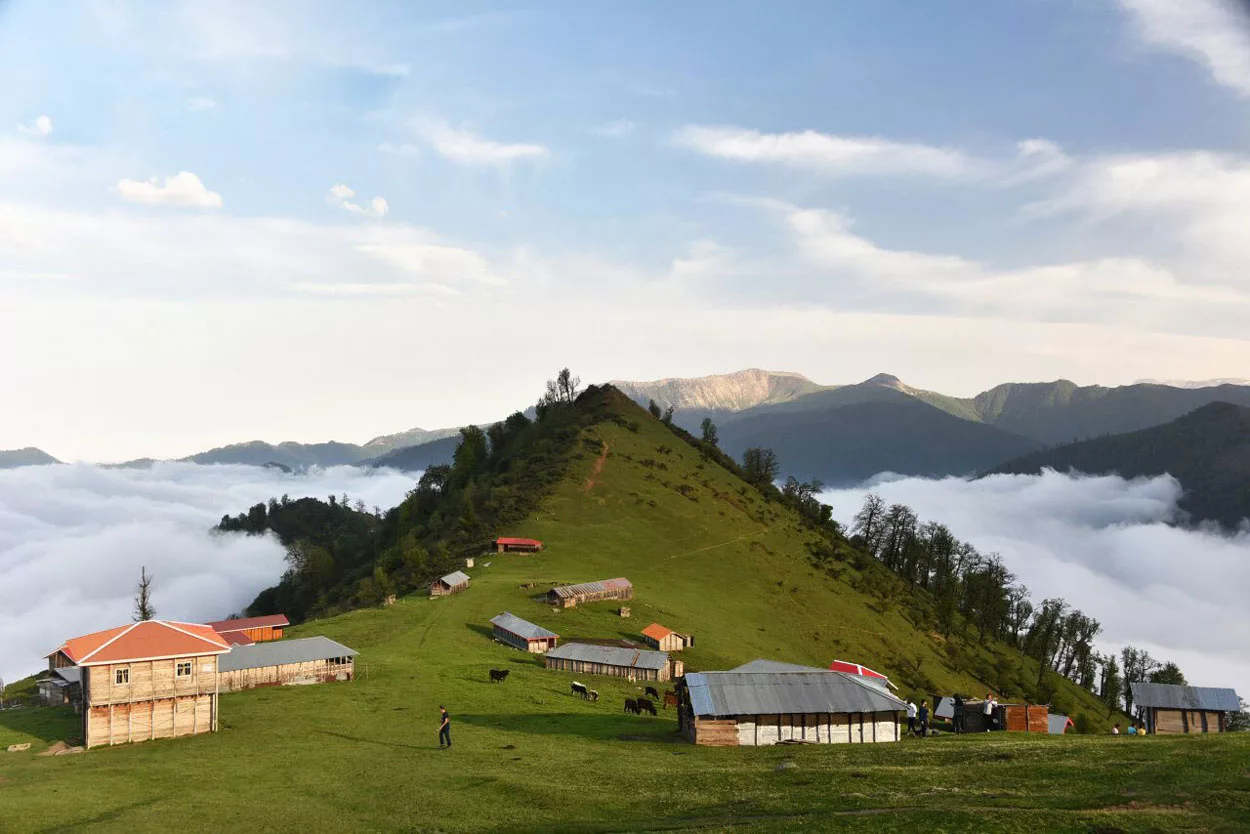 01 jpg - بهترین زمان برای سفر به ماسال: راهنمای کامل با آمار و نکات کاربردی