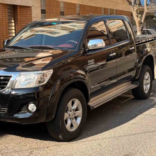 اجاره تویوتا هایلوکس در تهران | Rent Toyota Hilux 2016 in Tehran