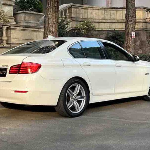 اجاره بی ام و ۵۲۸ در تهران| Rent BMW 528i 2015 In Tehran